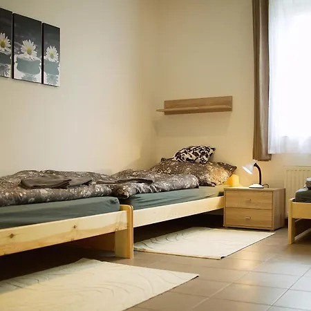 Apart Samont Aparthotel Velky Orechov