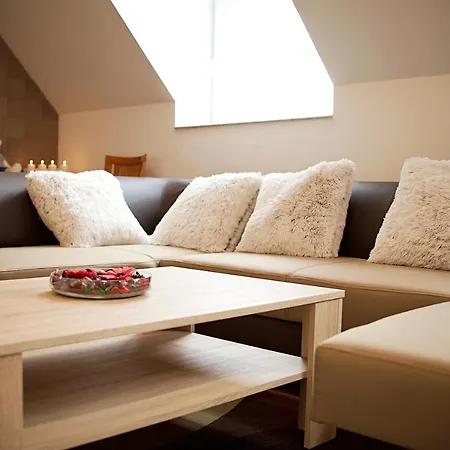 Samont Hotel apartamentowy Velky Orechov