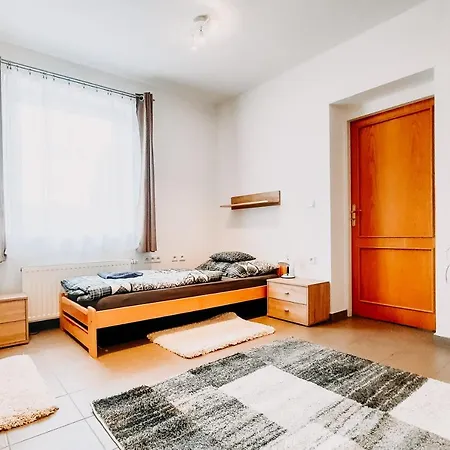 Samont Apart Otel Velky Orechov