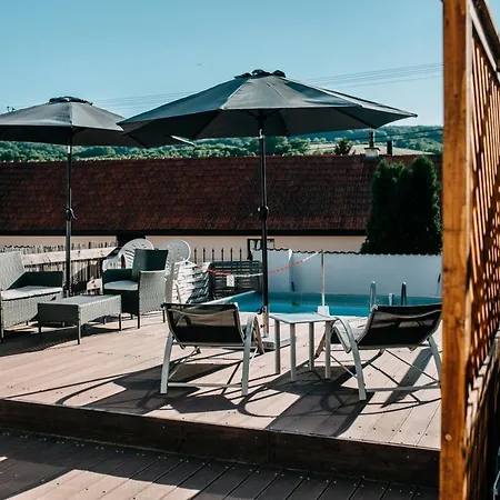 Samont Apart Otel Velky Orechov