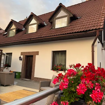 Samont 4* Velky Orechov