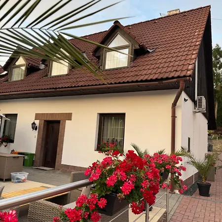 Samont Hotel apartamentowy Velky Orechov