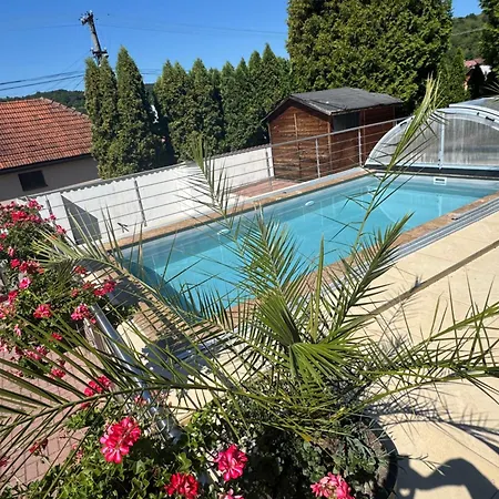 Samont Hotel apartamentowy 4*
