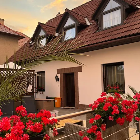 Samont Hotel apartamentowy Velky Orechov