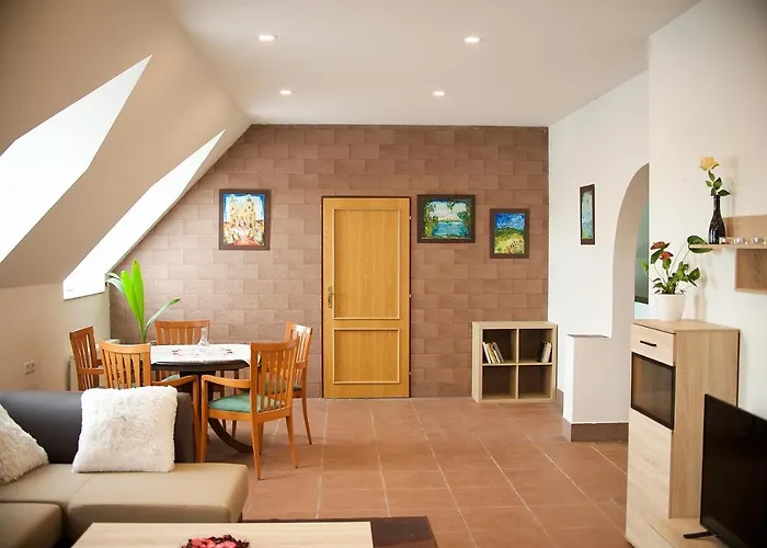Samont Apartmanhotel 4*