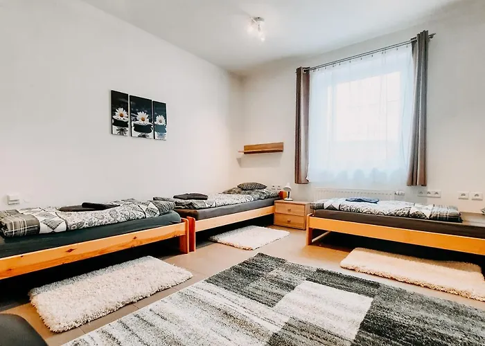 Samont 4* Velky Orechov